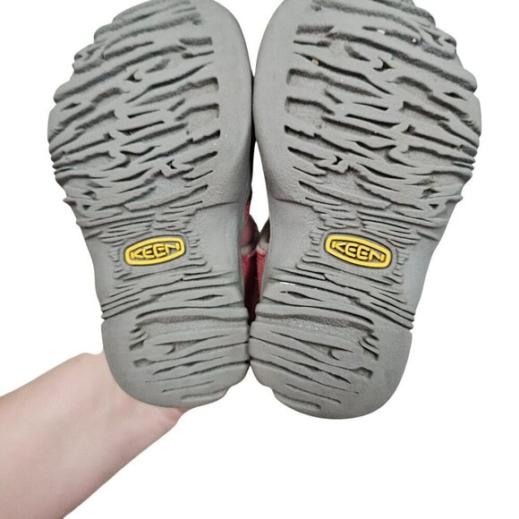 Keen Kids Newport H2 Red Sandals Size 5 US Waterproof & Breathable - Picture 3 of 10